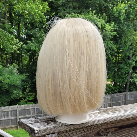 Nayoo bob style cut wig - Picture 7 of 12